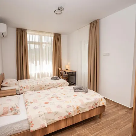 Azurea Villa Baltsjik